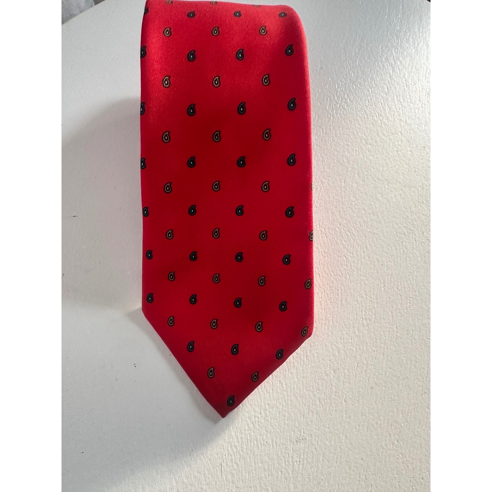 John Henry Mens Red Paisley Silk Blend Classic Necktie Business Formal Accessory